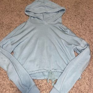 crop hoodie